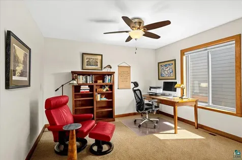 231 Hickory Street Duluth MN 55811
