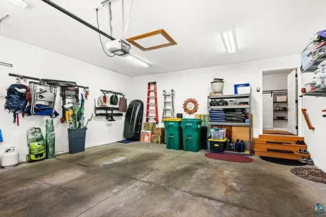 231 Hickory Street Duluth MN 55811