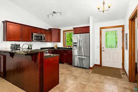 231 Hickory Street Duluth MN 55811