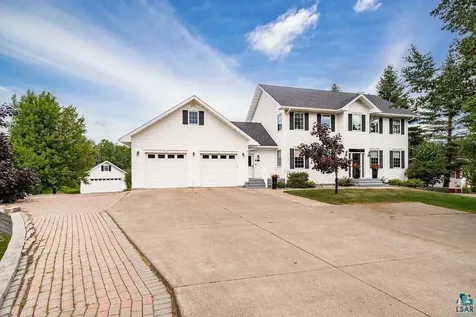 2827 Parkwood Lane Duluth MN 55811