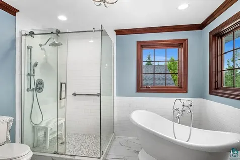 2827 Parkwood Lane Duluth MN 55811