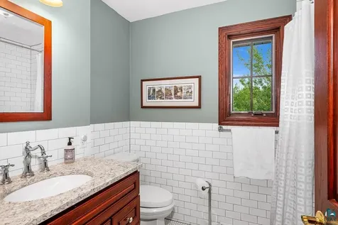 2827 Parkwood Lane Duluth MN 55811