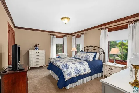2827 Parkwood Lane Duluth MN 55811