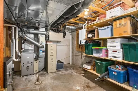 2827 Parkwood Lane Duluth MN 55811