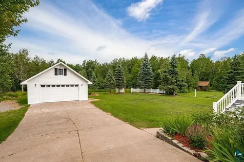 2827 Parkwood Lane Duluth MN 55811