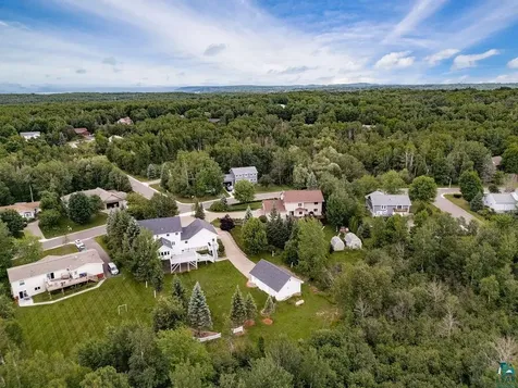 2827 Parkwood Lane Duluth MN 55811