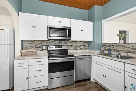 208 2nd Street Proctor MN 55810