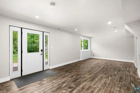 5025 Reid Road Duluth MN 55803