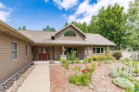 5347 Maple Grove Road Hermantown MN 55811