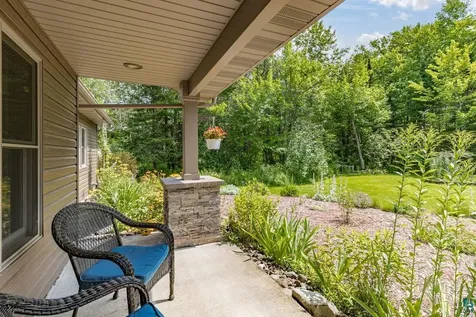 5347 Maple Grove Road Hermantown MN 55811