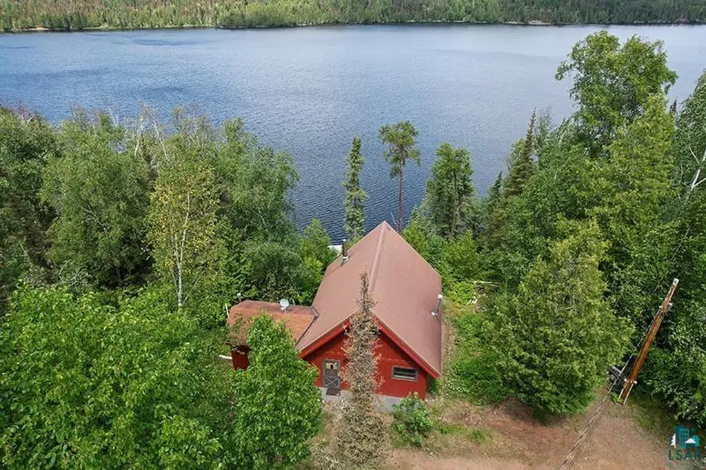 10028 Gunflint Trail Grand Marais MN 55604