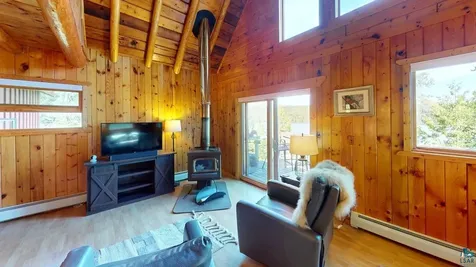 10028 Gunflint Trail Grand Marais MN 55604