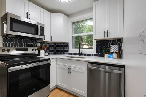 4201 Lavaque Road Hermantown MN 55811