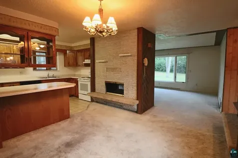702 Doddridge Avenue Cloquet MN 55720
