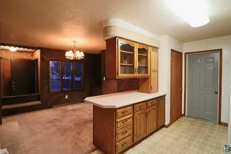 702 Doddridge Avenue Cloquet MN 55720