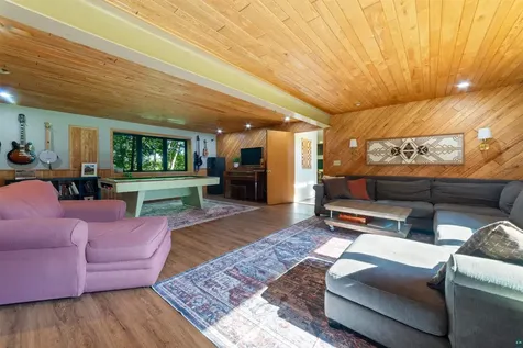 1510 Woodbury Lane Duluth MN 55803