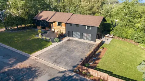 1510 Woodbury Lane Duluth MN 55803