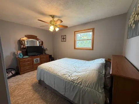 48 Elm Boulevard Babbitt MN 55706