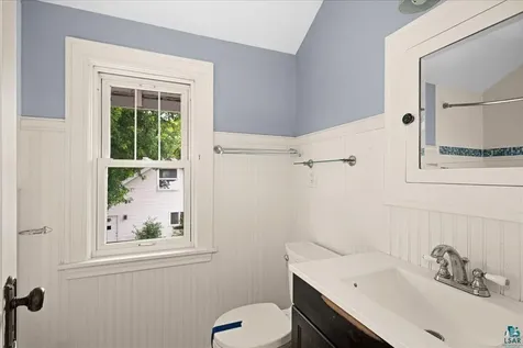 5127 Peabody Street Duluth MN 55804