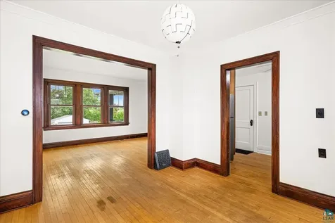 5127 Peabody Street Duluth MN 55804