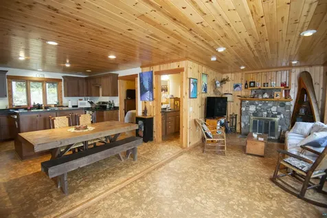 451 S Gunflint Lake Grand Marais MN 55604