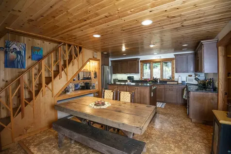 451 S Gunflint Lake Grand Marais MN 55604
