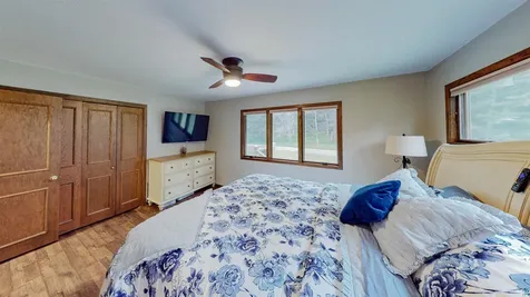 1521 Highway 61 E Grand Marais MN 55604