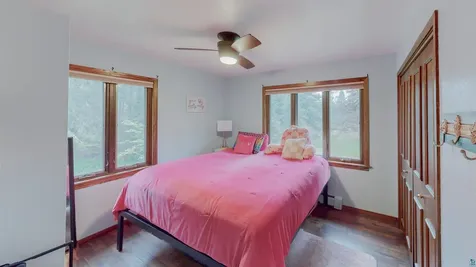 1521 Highway 61 E Grand Marais MN 55604