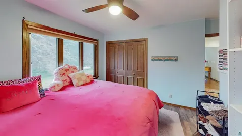 1521 Highway 61 E Grand Marais MN 55604