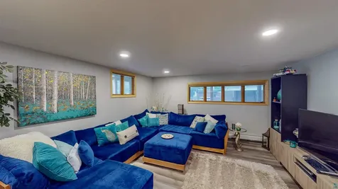 1521 Highway 61 E Grand Marais MN 55604