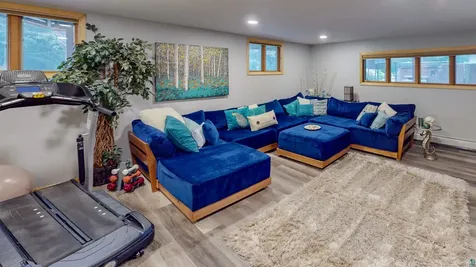 1521 Highway 61 E Grand Marais MN 55604