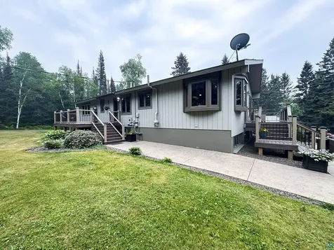 1521 Highway 61 E Grand Marais MN 55604