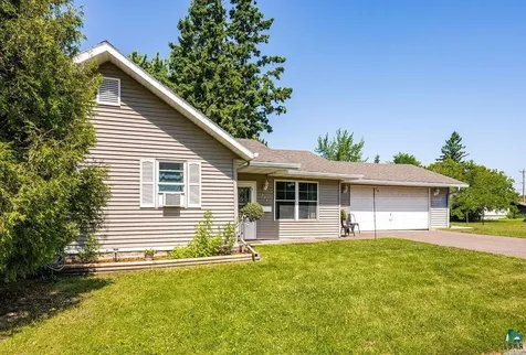 507 6th Avenue E Superior WI 54880