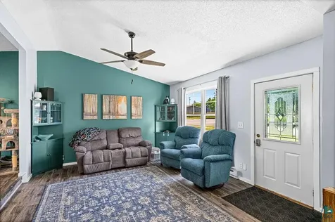 507 6th Avenue E Superior WI 54880