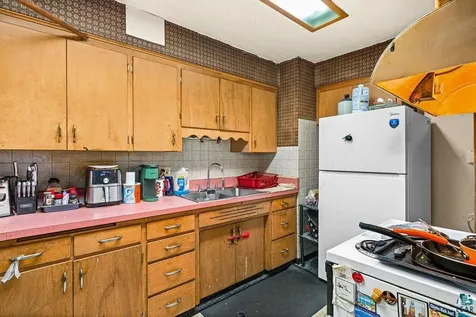 2 And 4 S 16th Avenue E Duluth MN 55812