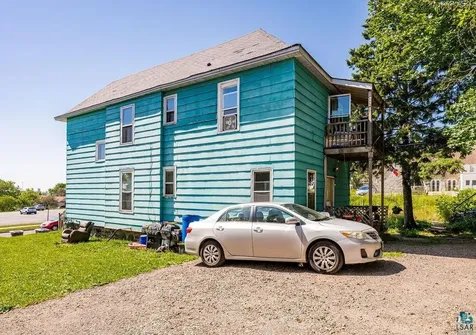 2403 & 2407 W 3rd Street Duluth MN 55806