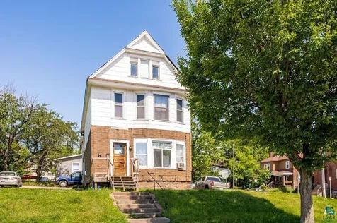 2403 & 2407 W 3rd Street Duluth MN 55806