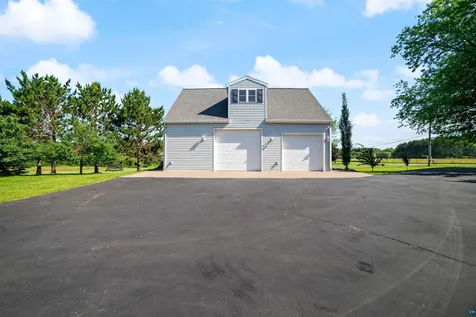 4073 Reinke Road Duluth MN 55811