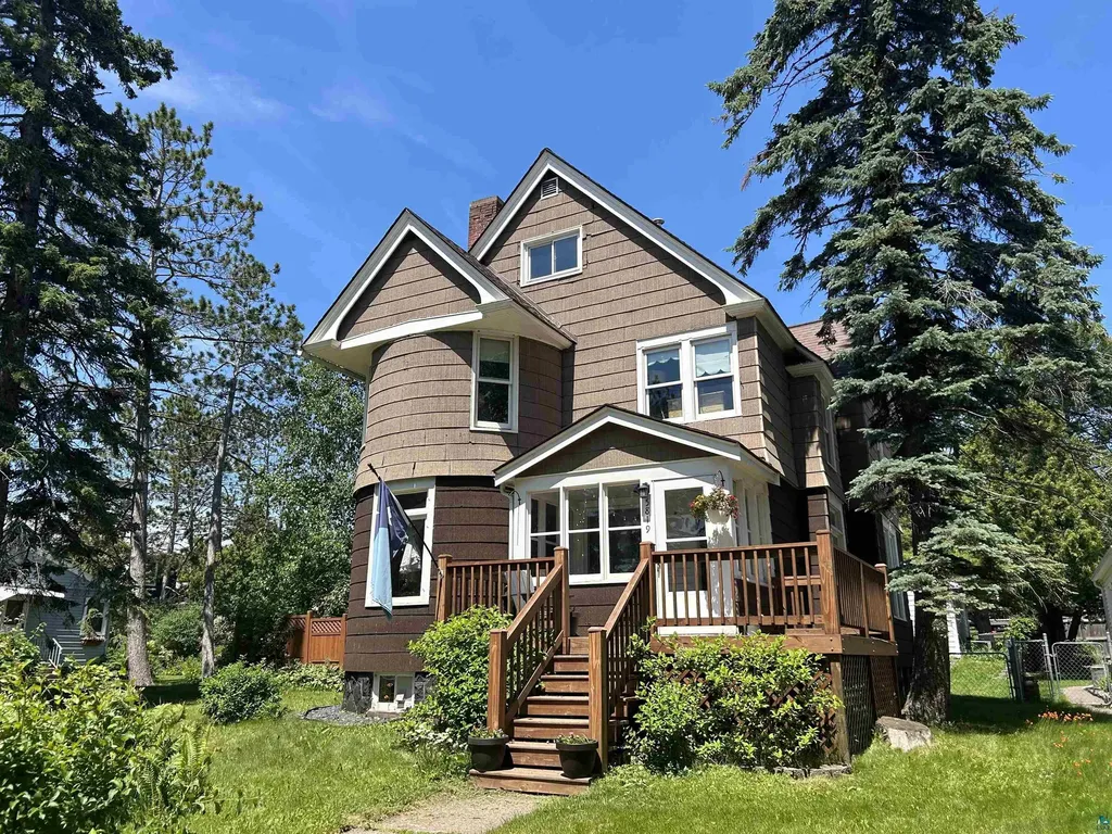 5819 Oneida Street Duluth MN 55804