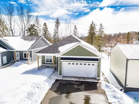 2236 Hoover Street Duluth MN 55811