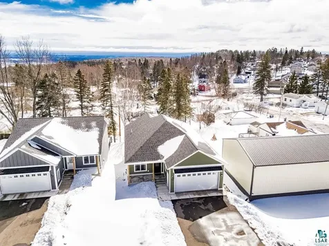2236 Hoover Street Duluth MN 55811