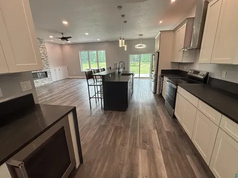 3139 W Tischer Road Duluth MN 55803