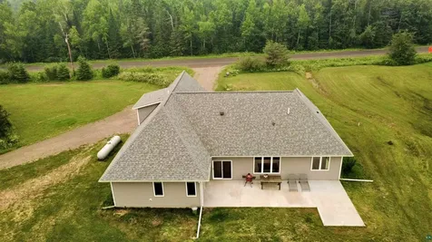 3139 W Tischer Road Duluth MN 55803