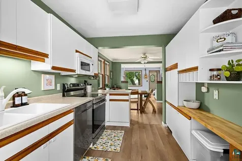 1217 E 10th Street Duluth MN 55805