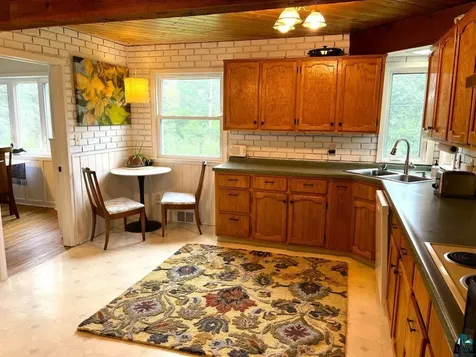 5273 Spruce Court Duluth MN 55804-2909