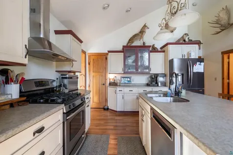 2182 County Road 4 Carlton MN 55718