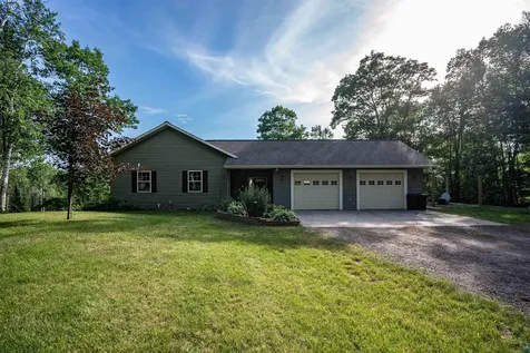 2182 County Road 4 Carlton MN 55718