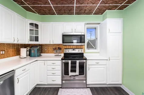 718 N 1st Avenue E Duluth MN 55805