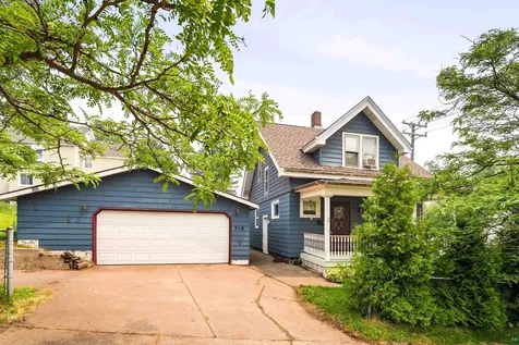 718 N 1st Avenue E Duluth MN 55805