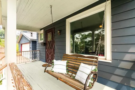 718 N 1st Avenue E Duluth MN 55805